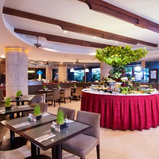 kuta paradise loby
